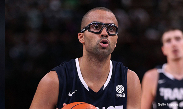 parker_basketball_glasses