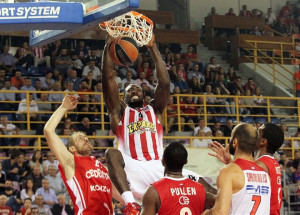 patric-young-olympiacos-euroleague